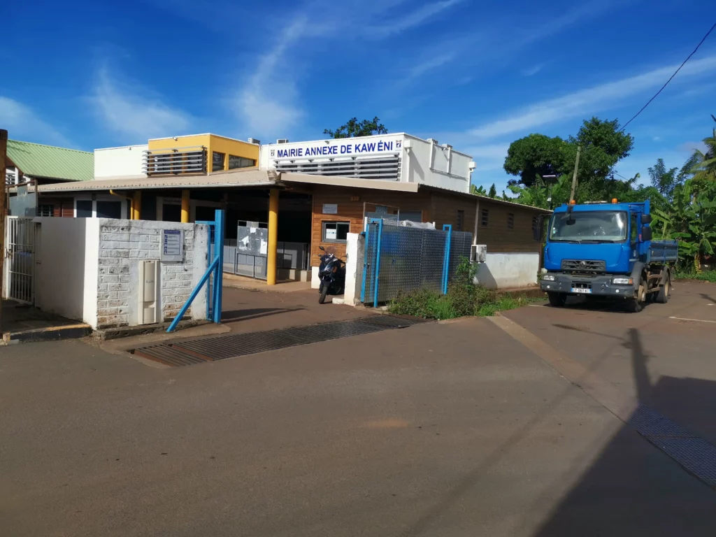 Mairie annexe de Kawéni à Mayotte - Le Mahorais