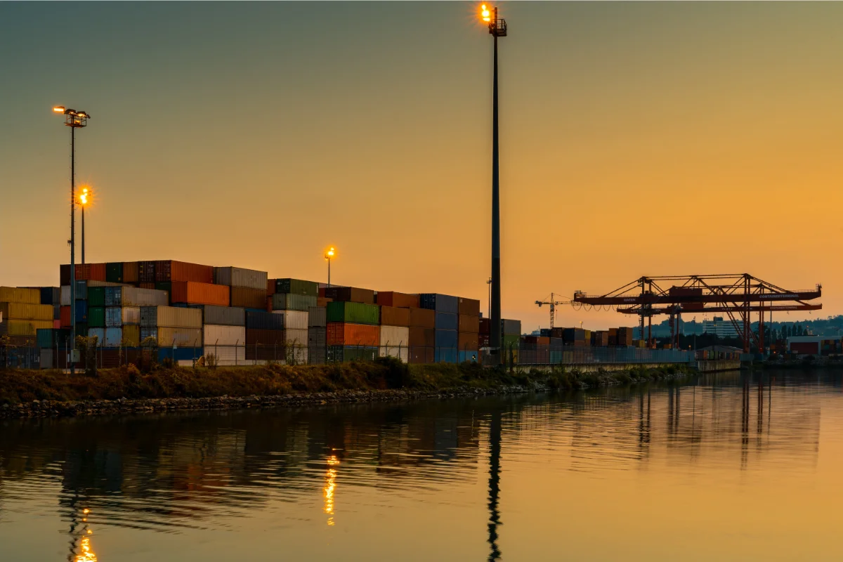 Port de Longoni : l&rsquo;EPIC, une ancre provisoire dans les eaux troubles